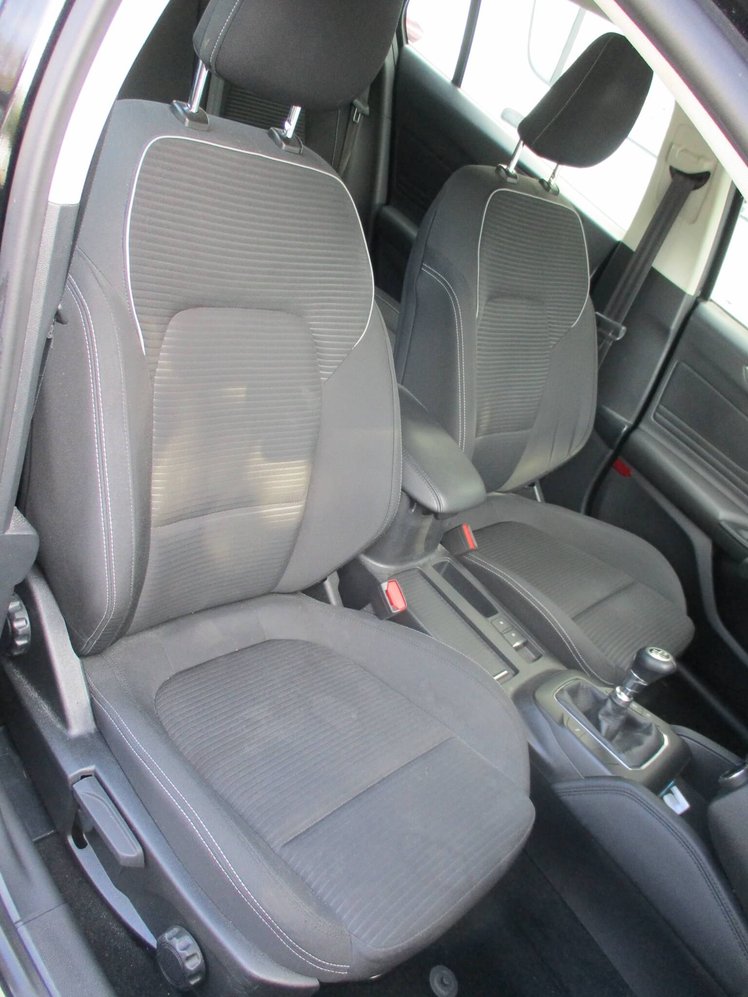 FORD | FOCUS | 1.5 TDCi TITANIUM BUSINESS KARAVAN | 2019
