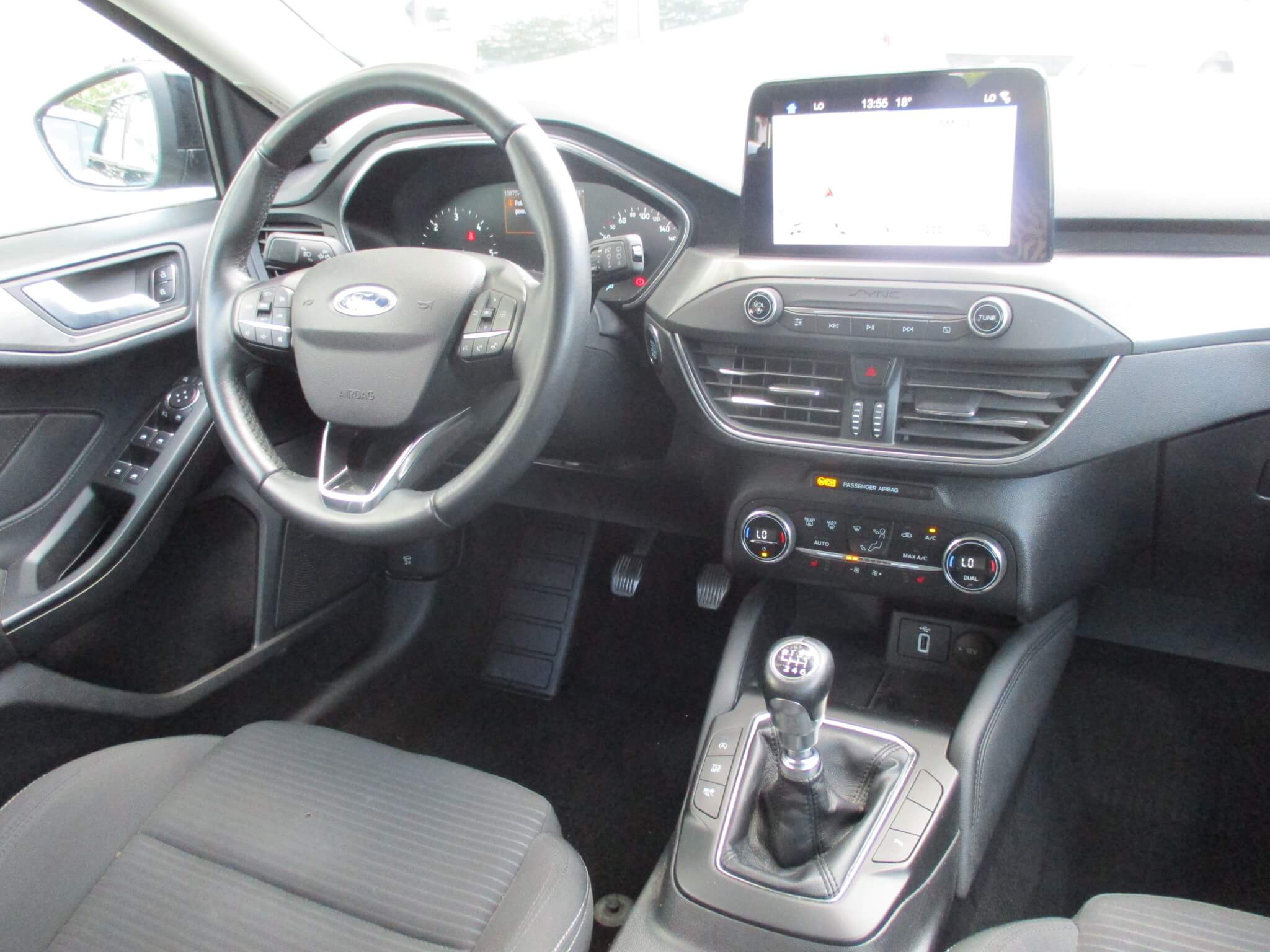 FORD | FOCUS | 1.5 TDCi TITANIUM BUSINESS KARAVAN | 2019