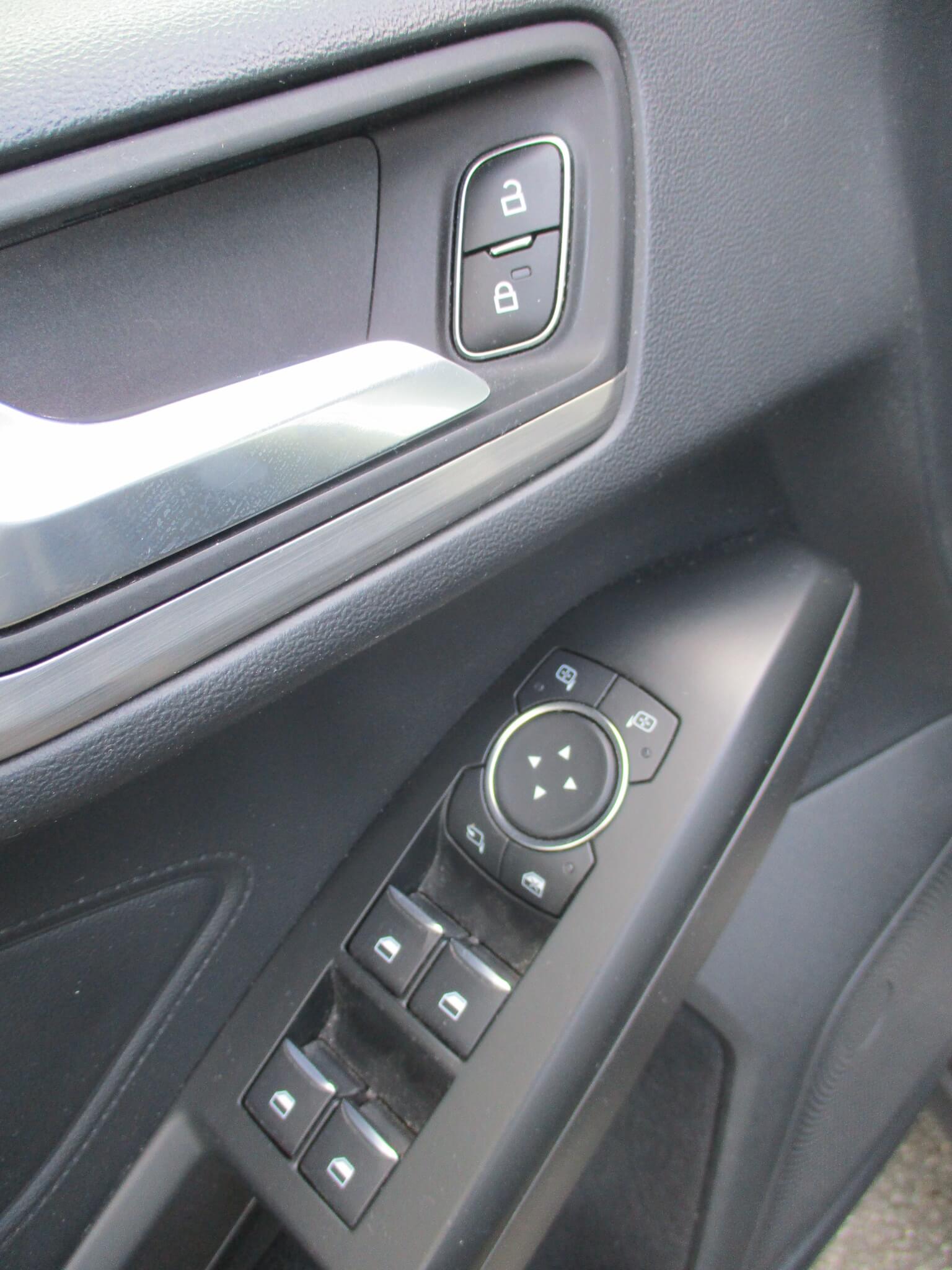 FORD | FOCUS | 1.5 TDCi TITANIUM BUSINESS KARAVAN | 2019