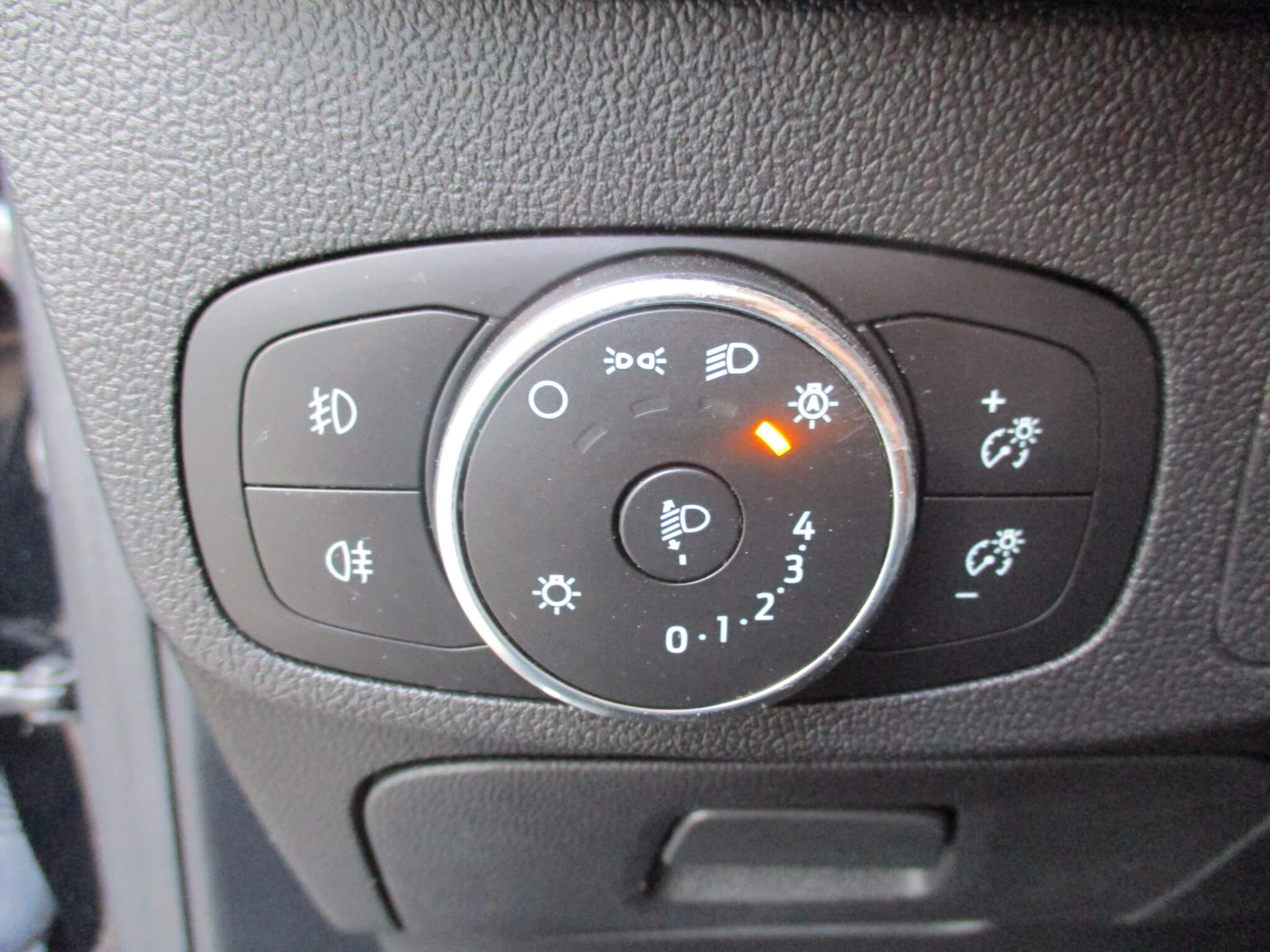FORD | FOCUS | 1.5 TDCi TITANIUM BUSINESS KARAVAN | 2019