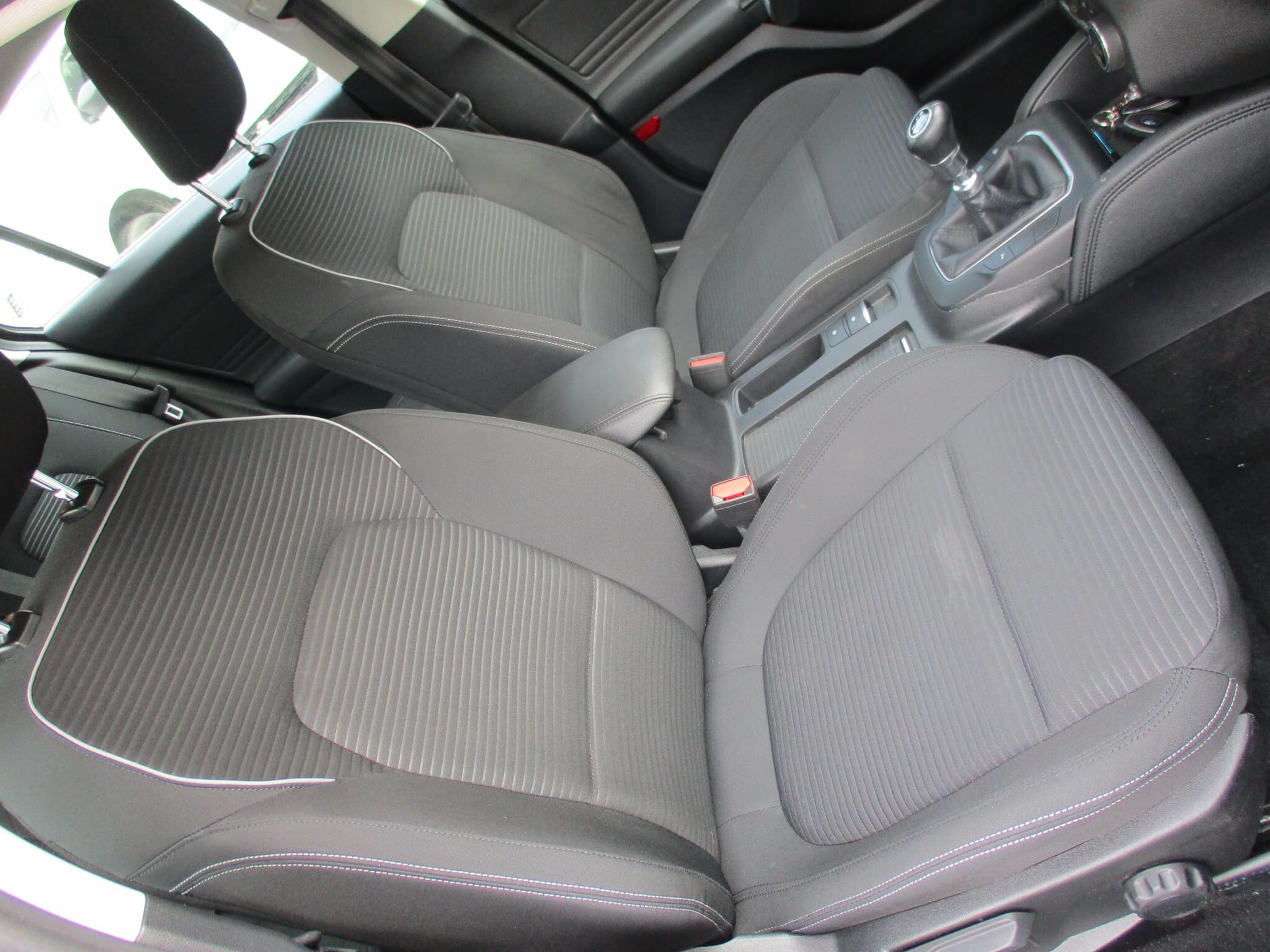 FORD | FOCUS | 1.5 TDCi TITANIUM BUSINESS KARAVAN | 2019